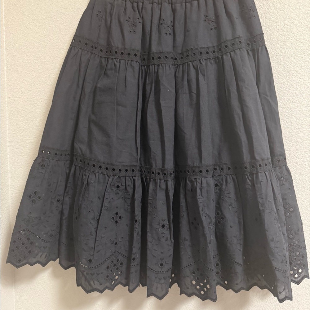 Alberta Ferretti Black Midi Bubble Skirt with Tiered Design for Casual Wear
